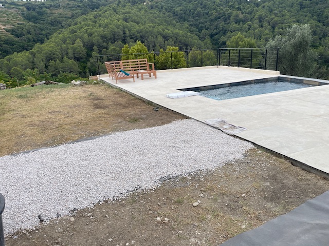 Piscine et extérieur Aspremont